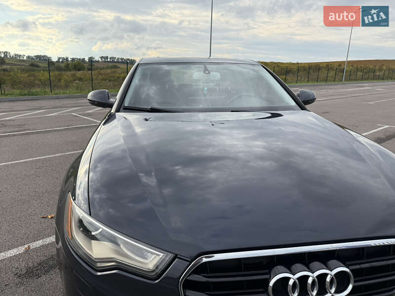 Седан Audi A6 2012 в Рівному