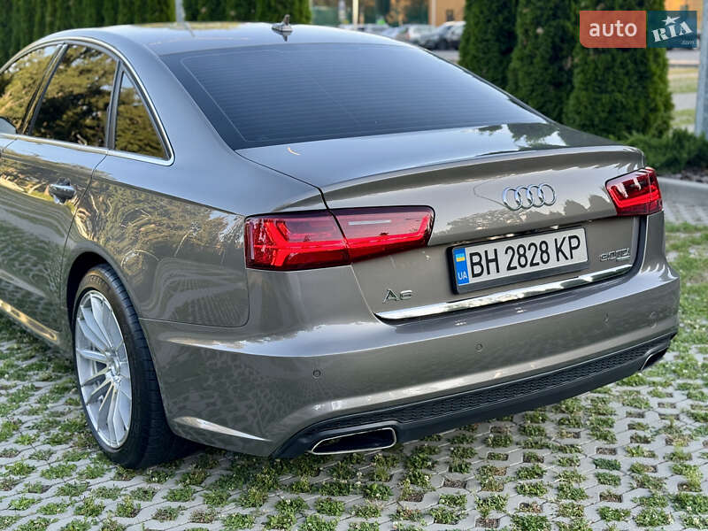 Седан Audi A6 2014 в Харькове
