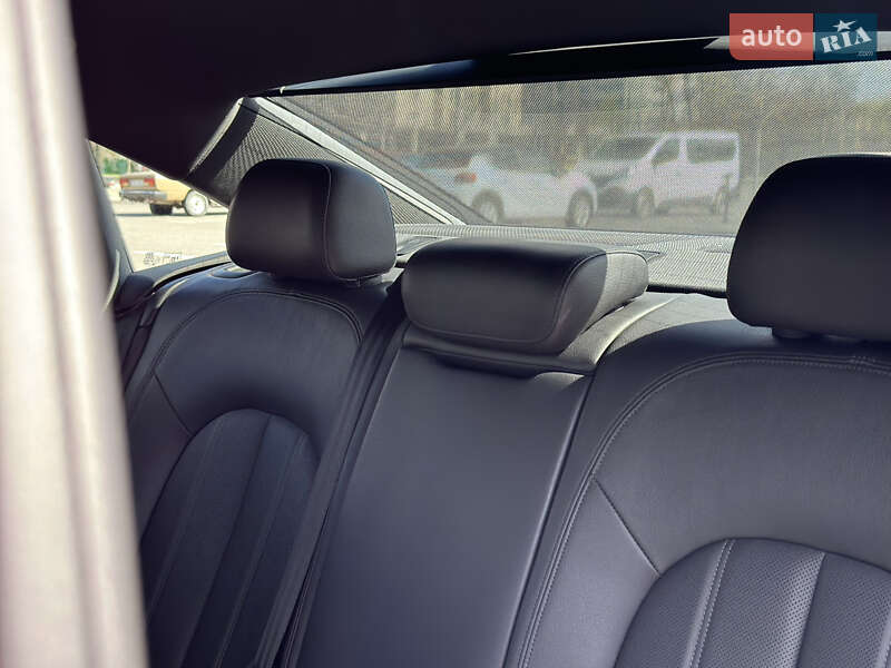 Седан Audi A6 2016 в Киеве