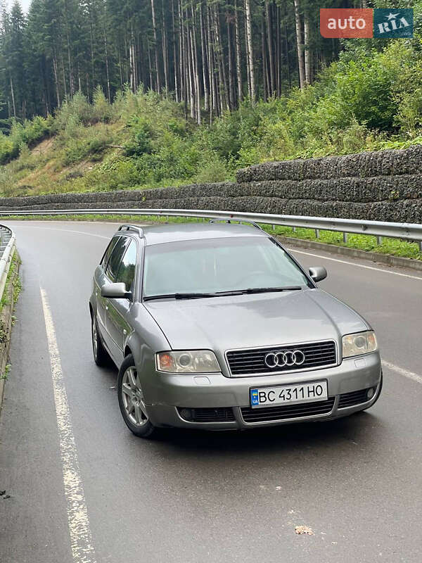Универсал Audi A6 2004 в Сходнице