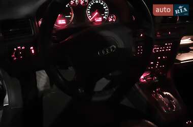 Седан Audi A6 2000 в 