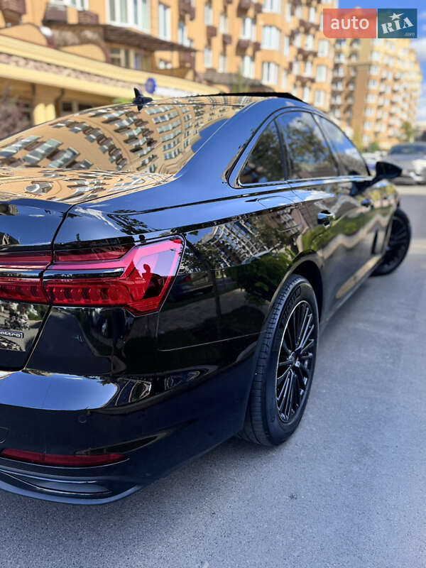 Седан Audi A6 2023 в Києві