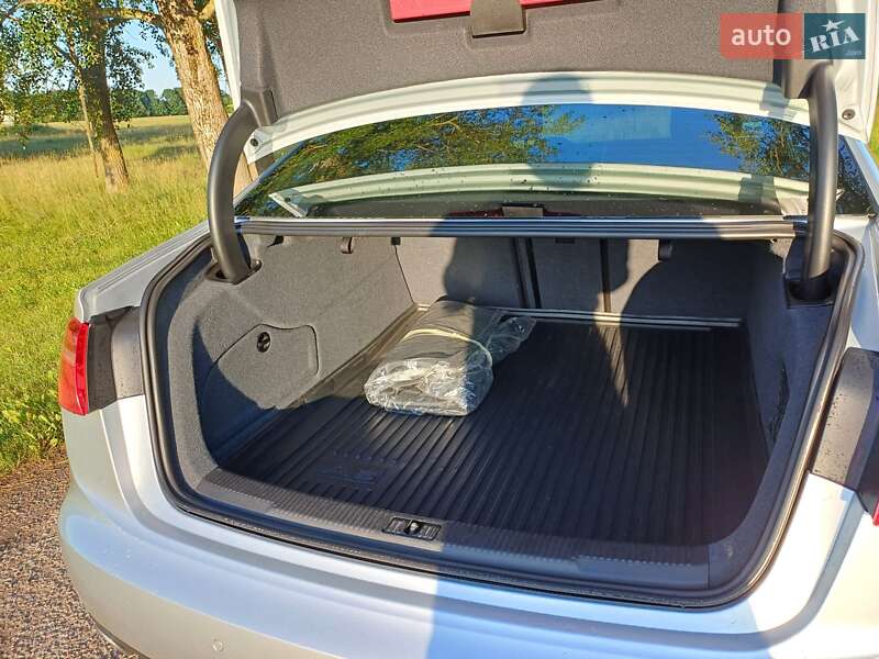 Седан Audi A6 2013 в Шостці