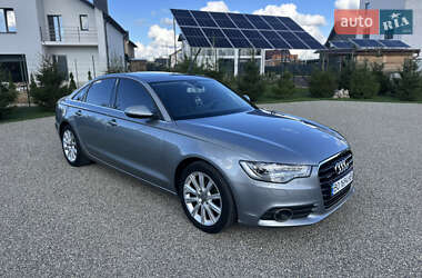 Седан Audi A6 2014 в 