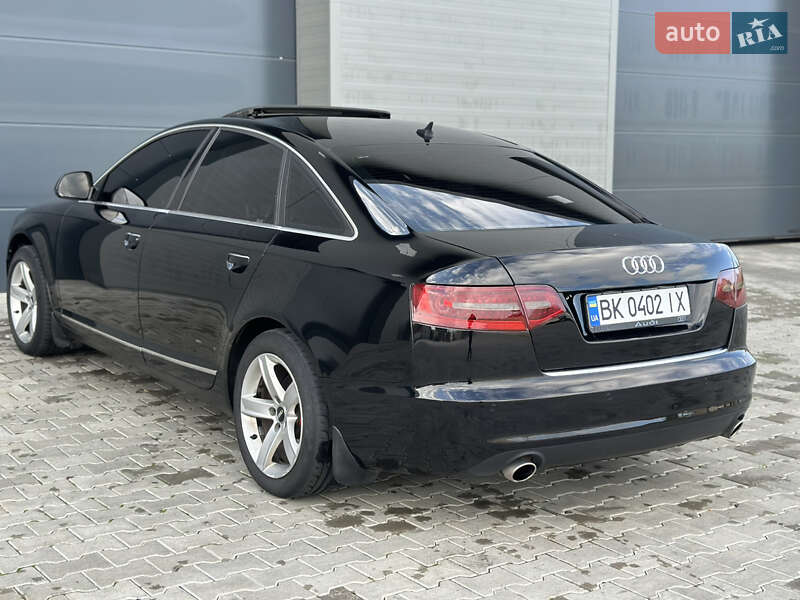 Седан Audi A6 2010 в Сарнах