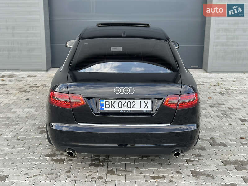 Седан Audi A6 2010 в Сарнах