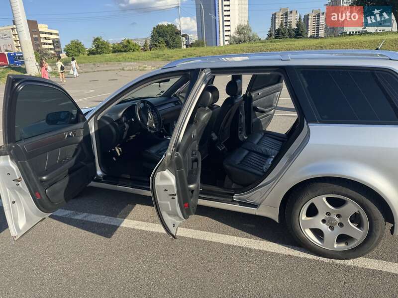 Универсал Audi A6 1999 в Киеве