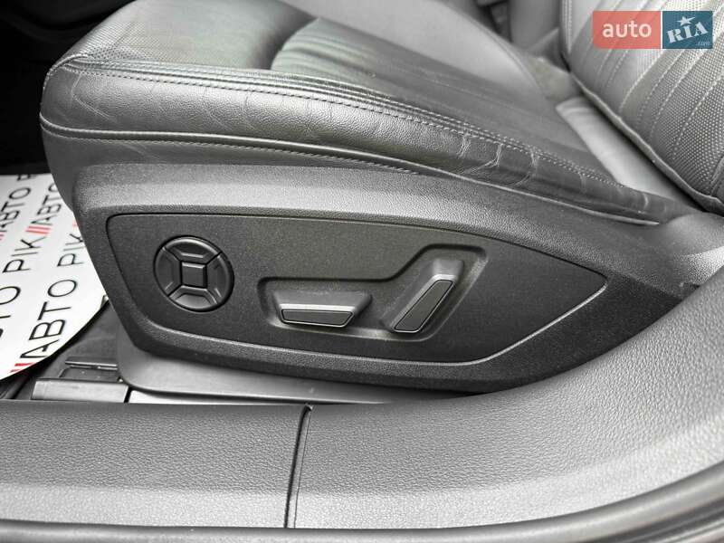 Седан Audi A6 2020 в Львове