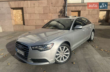 Седан Audi A6 2013 в 