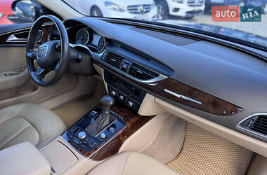 Седан Audi A6 2013 в 
