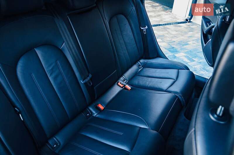 Седан Audi A6 2018 в Одессе