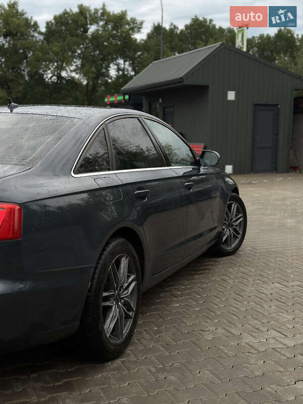 Седан Audi A6 2011 в Ровно