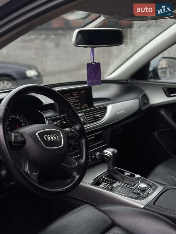 Седан Audi A6 2011 в Ровно