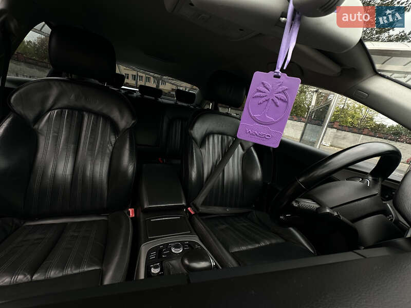 Седан Audi A6 2011 в Ровно