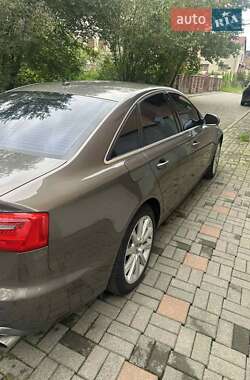 Седан Audi A6 2011 в 