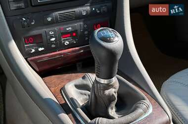 Универсал Audi A6 2001 в 