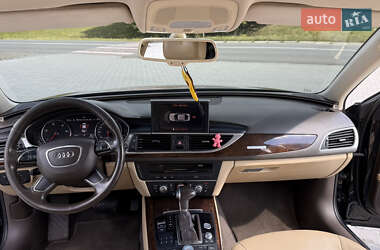 Седан Audi A6 2012 в 