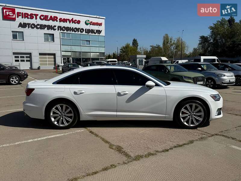 Седан Audi A6 2019 в Киеве