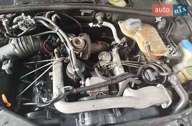 Седан Audi A6 2001 в  фото 11 Седан Audi A6 2001 в
