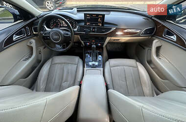 Седан Audi A6 2015 в 