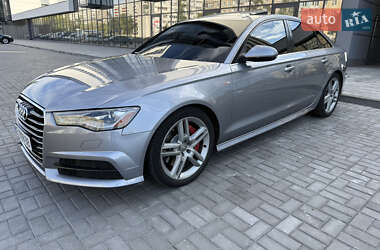 Седан Audi A6 2017 в 