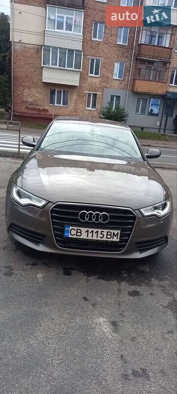 Седан Audi A6 2012 в 