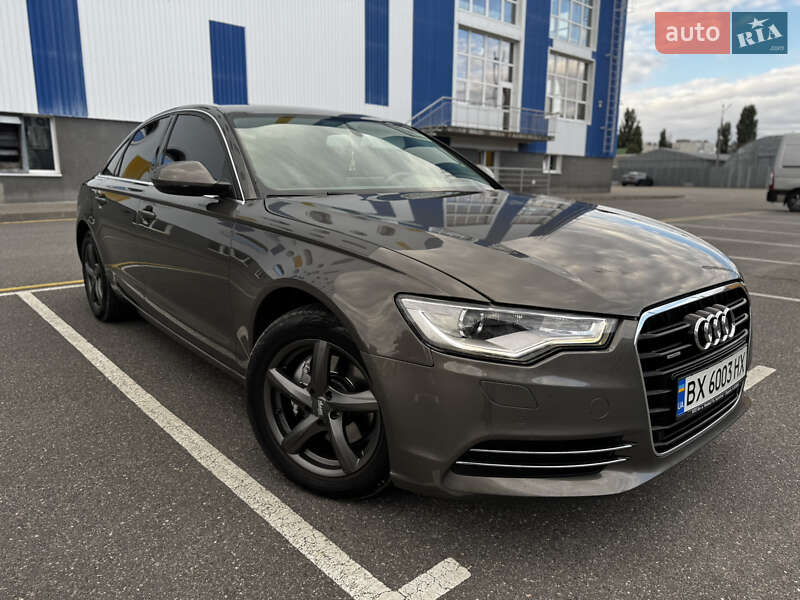 Седан Audi A6 2011 в Хмельницком