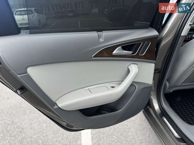 Седан Audi A6 2011 в Хмельницком
