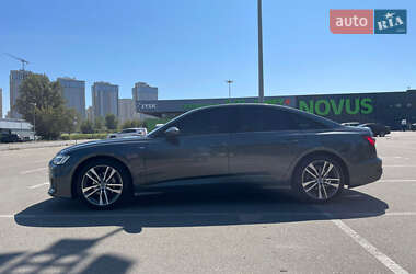 Седан Audi A6 2020 в 