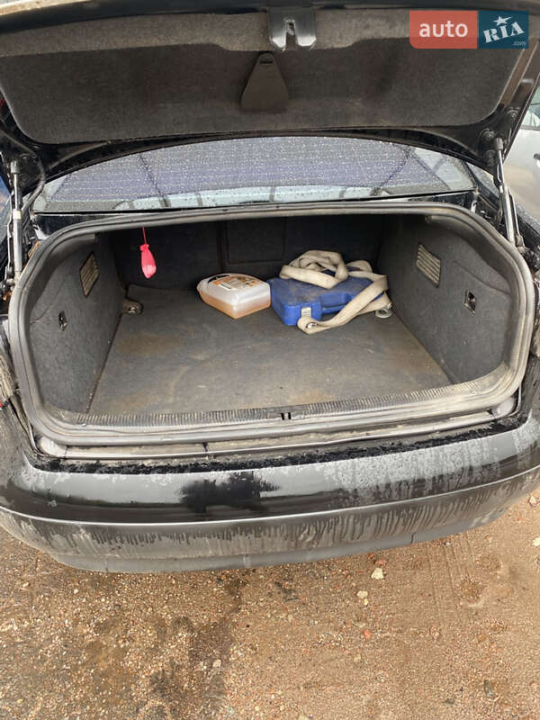 Седан Audi A6 2000 в Чернигове