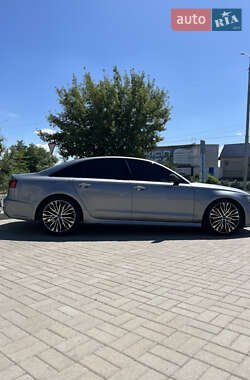 Седан Audi A6 2018 в 