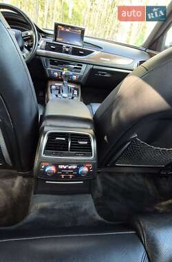 Седан Audi A6 2012 в 