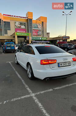 Седан Audi A6 2013 в 