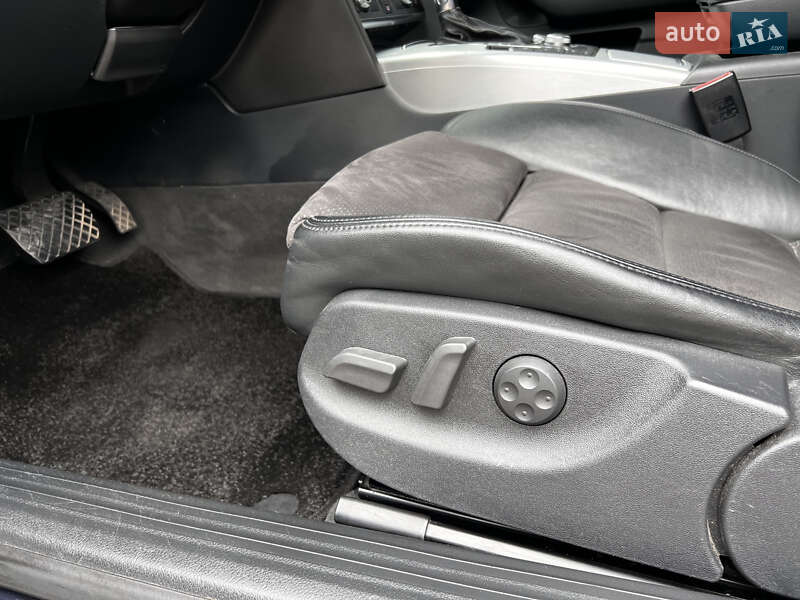 Седан Audi A6 2009 в Тростянце