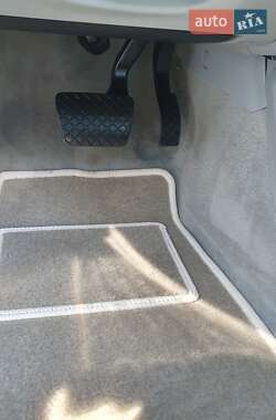 Седан Audi A6 2013 в 
