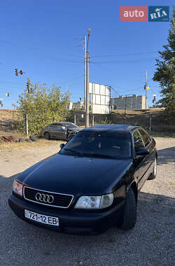 Седан Audi A6 1995 в Киеве