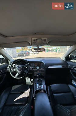 Седан Audi A6 2004 в 
