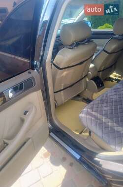 Седан Audi A6 2000 в 