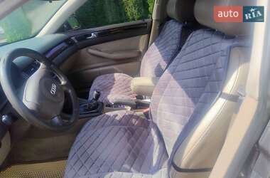 Седан Audi A6 2000 в 