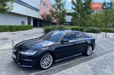 Седан Audi A6 2018 в 