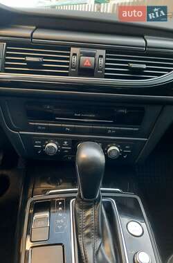 Седан Audi A6 2017 в 