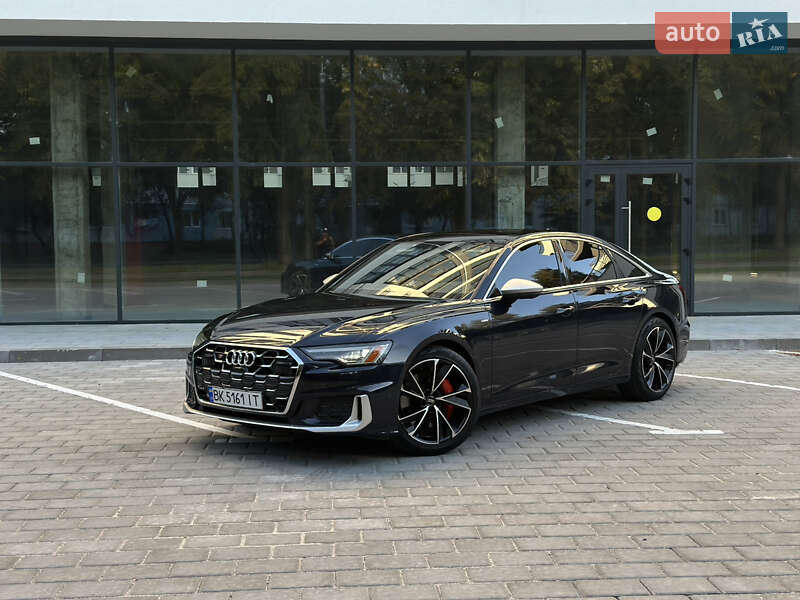 Седан Audi A6 2018 в Рівному