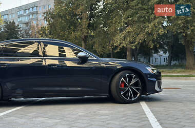 Седан Audi A6 2018 в 