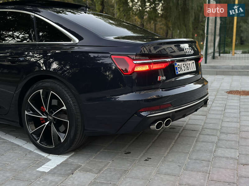 Седан Audi A6 2018 в Рівному