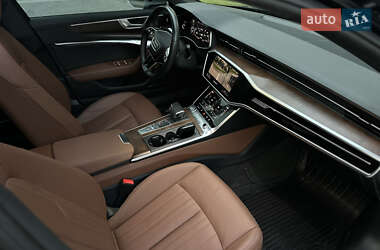 Седан Audi A6 2018 в 