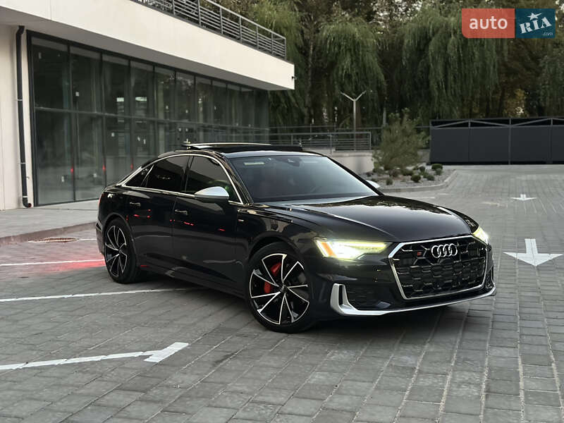 Седан Audi A6 2018 в Рівному