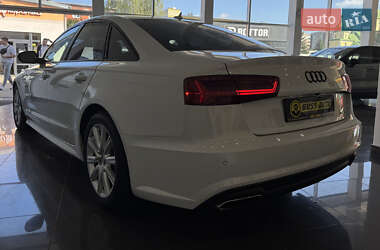 Седан Audi A6 2018 в 