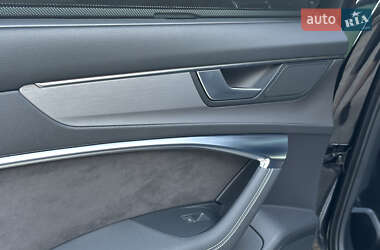 Седан Audi A6 2018 в 