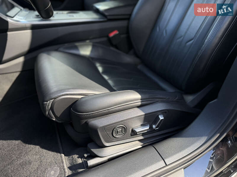 Седан Audi A6 2018 в Львове