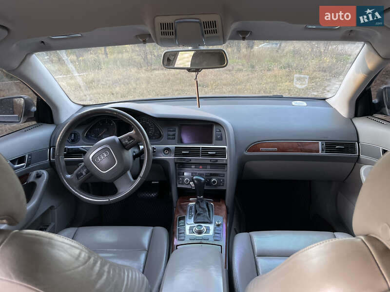 Седан Audi A6 2004 в Киеве
